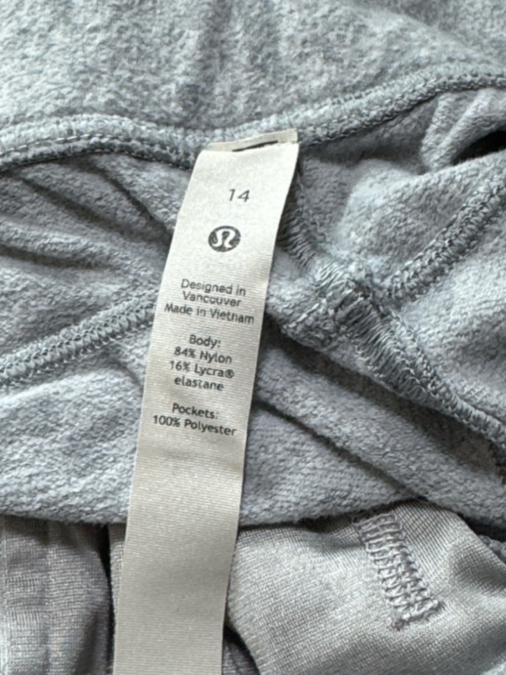 lululemon athletica Ready to Rulu Gray Printed Cropped Joggers Size 14 - Picture 5 of 5